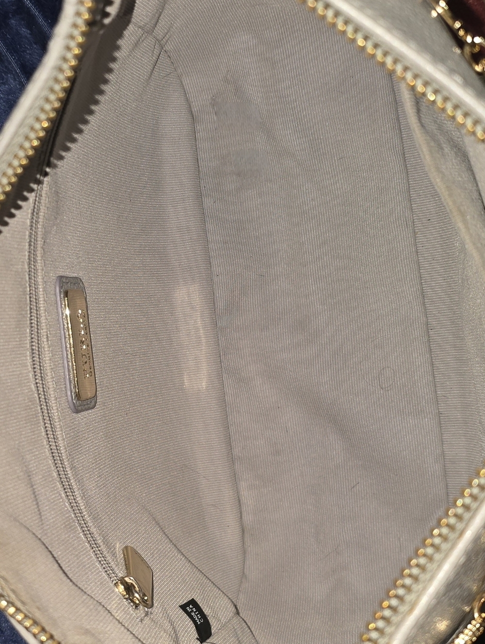 Furla Tonie Hobo Bag - Picture 8 of 8